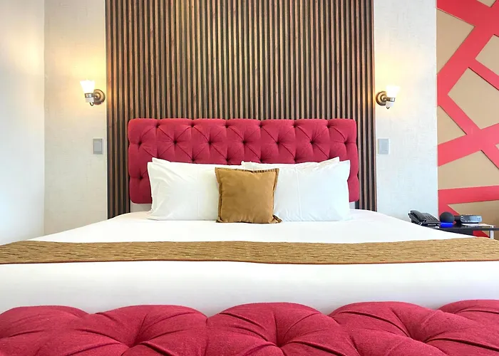 Hotel Varuna