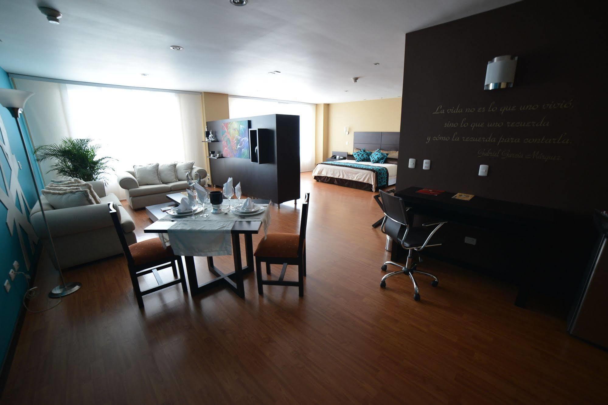 Hotel Varuna 4*