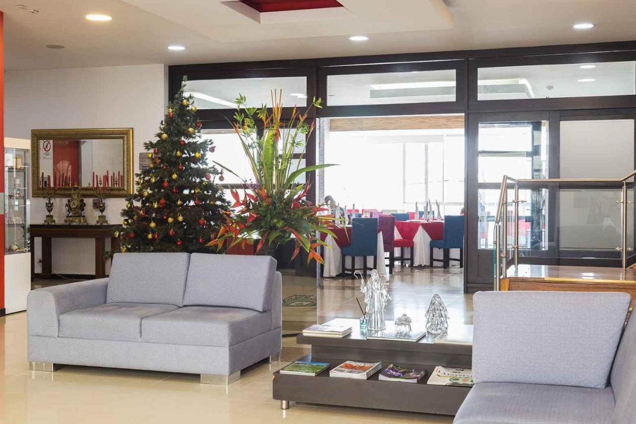 Hotel Varuna 4*