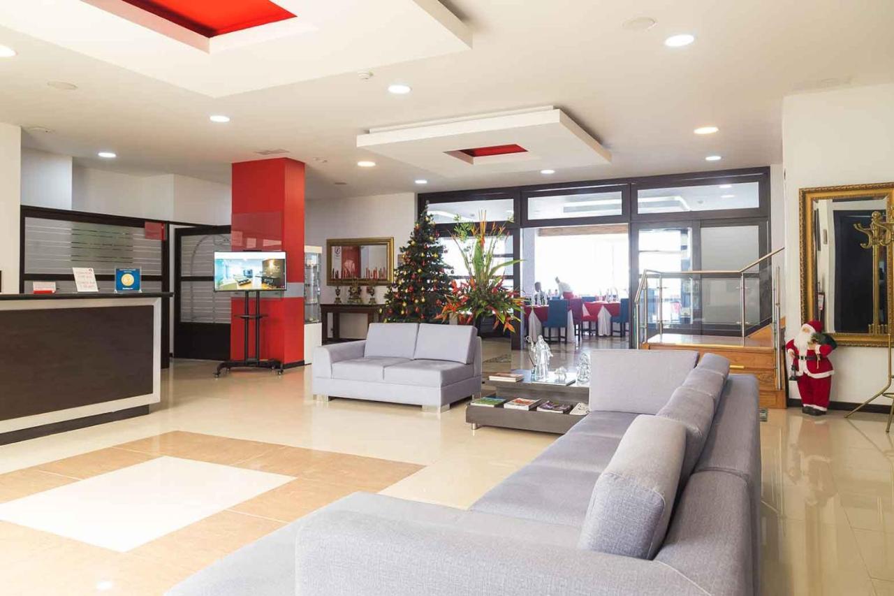 Hotel Varuna